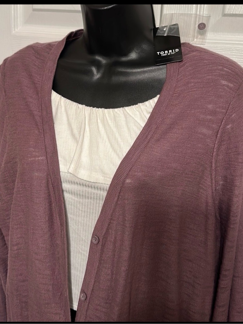 Torrid | Flint LS Button Front Cardigan w/ Pockets | Women’s 1X - Picture 2 of 6